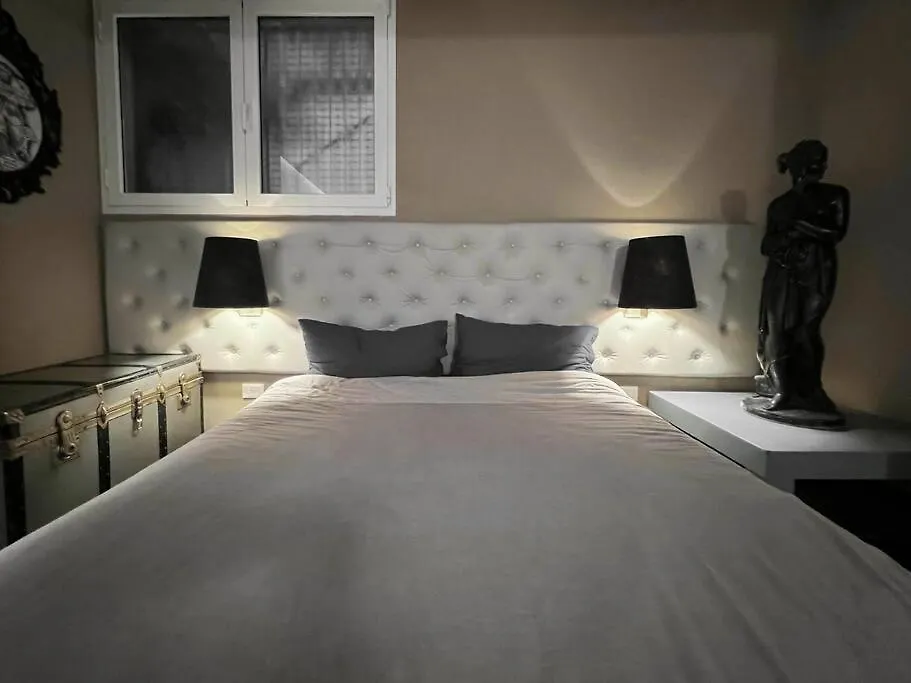 Nolo - Milano Chic Retreat Apartment 0*, Milan Italy